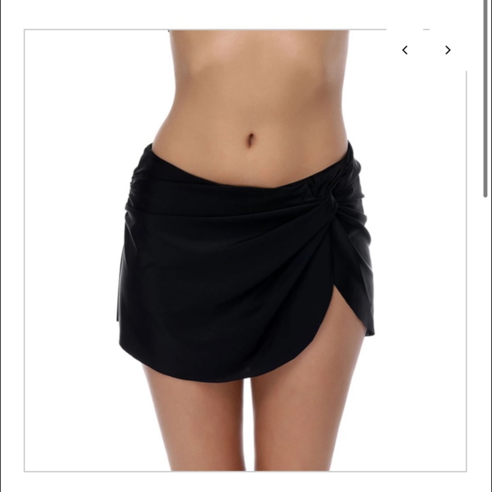Beachsissi swim skirt sarong NWT!
